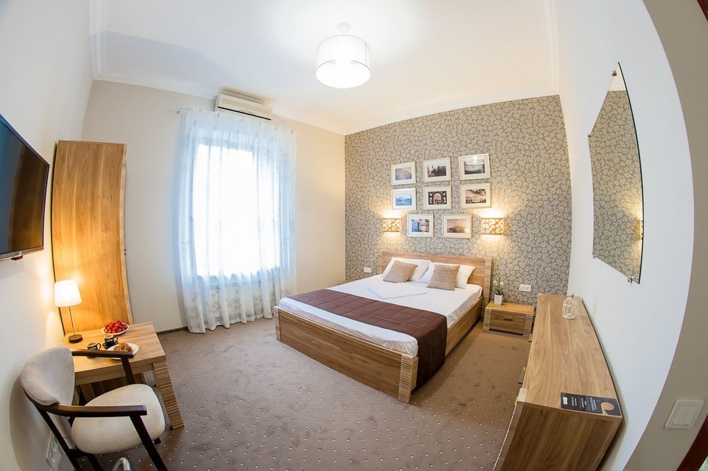 Noname Hotel Odessa Buitenkant foto