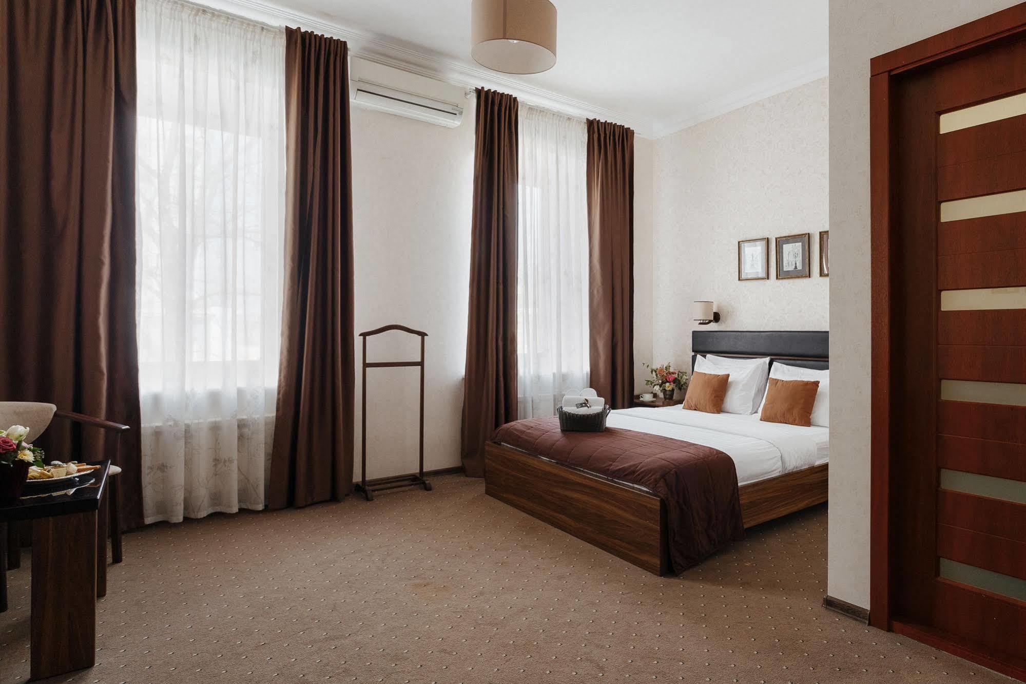 Noname Hotel Odessa Buitenkant foto