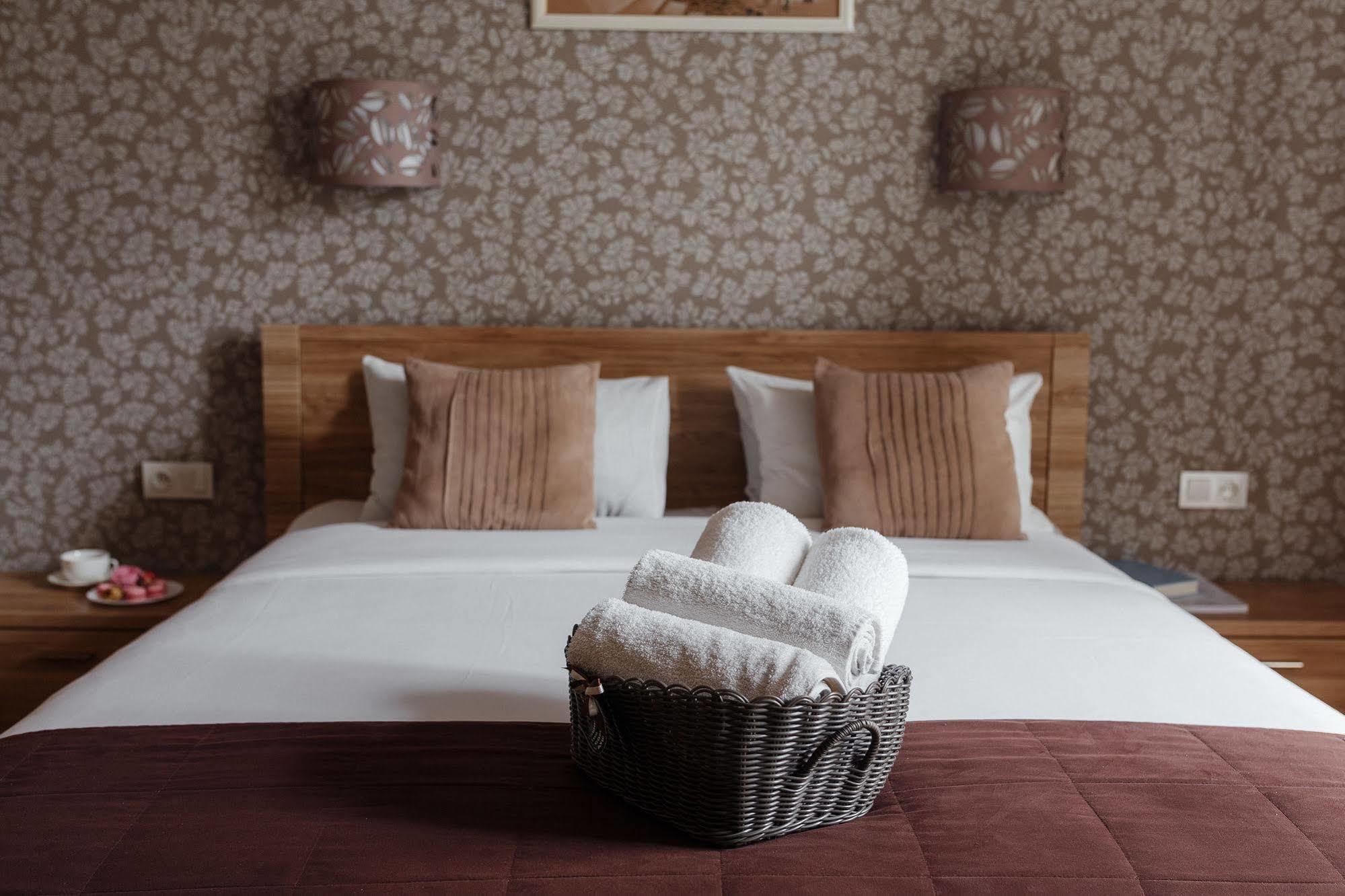 Noname Hotel Odessa Buitenkant foto