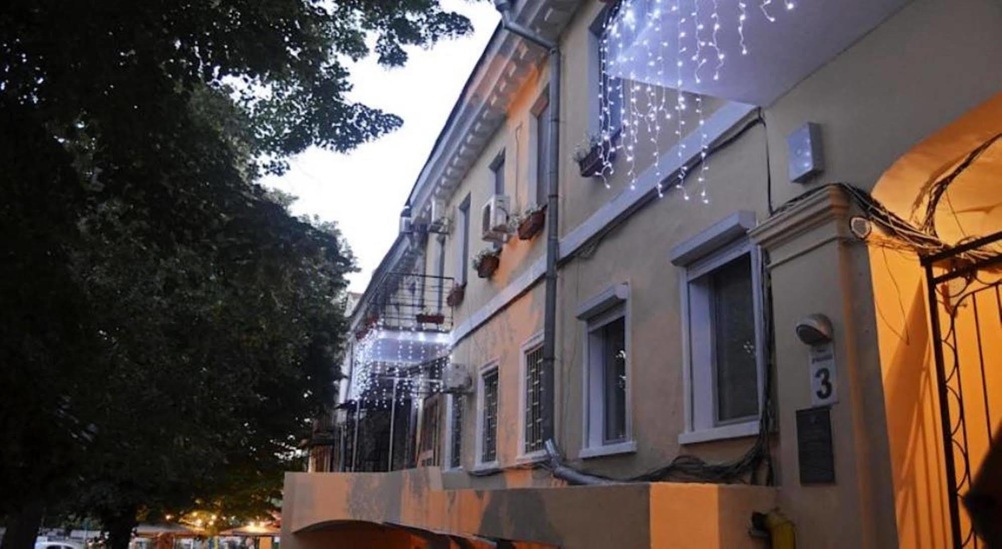 Noname Hotel Odessa Buitenkant foto