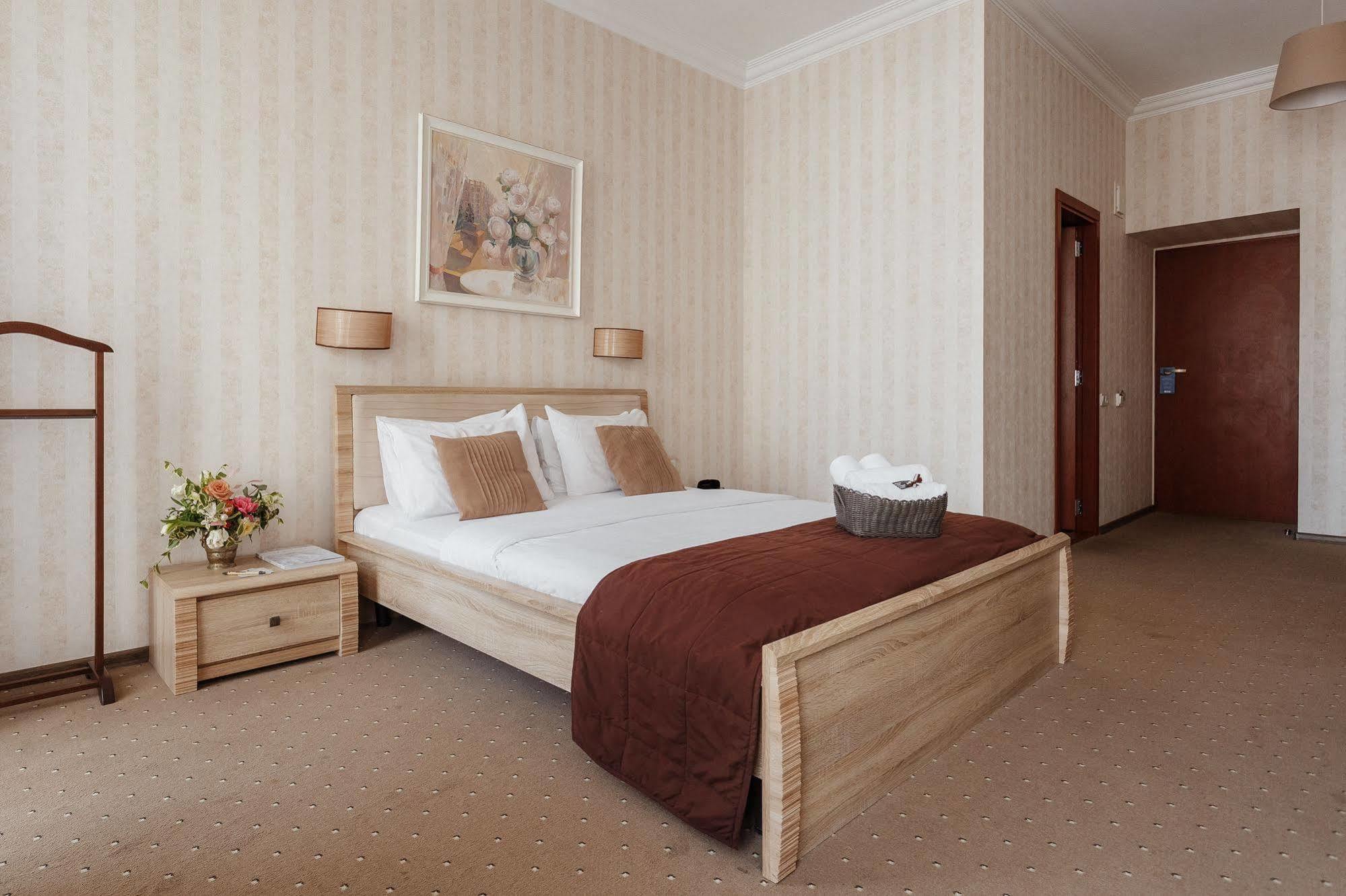Noname Hotel Odessa Buitenkant foto