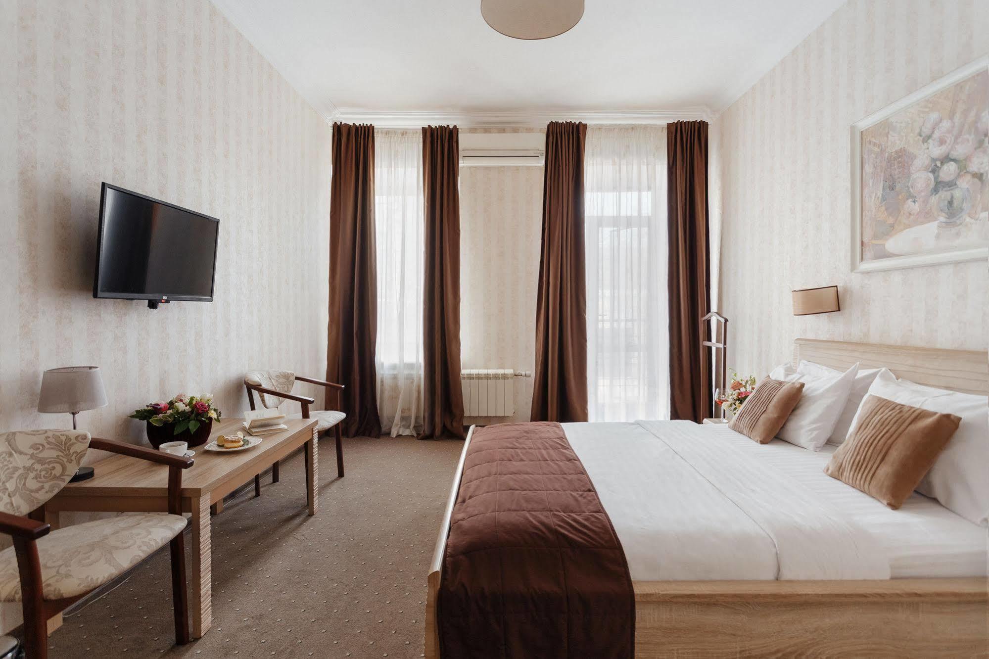 Noname Hotel Odessa Buitenkant foto