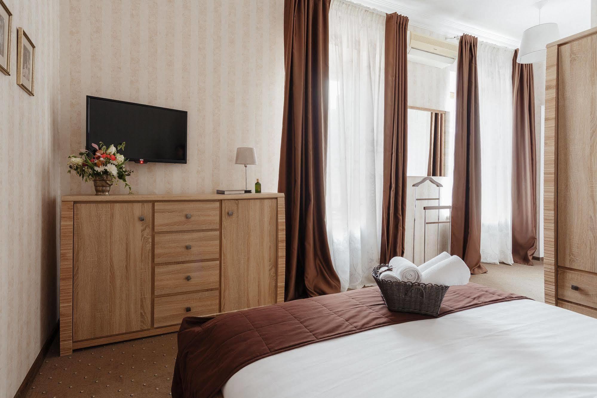 Noname Hotel Odessa Buitenkant foto